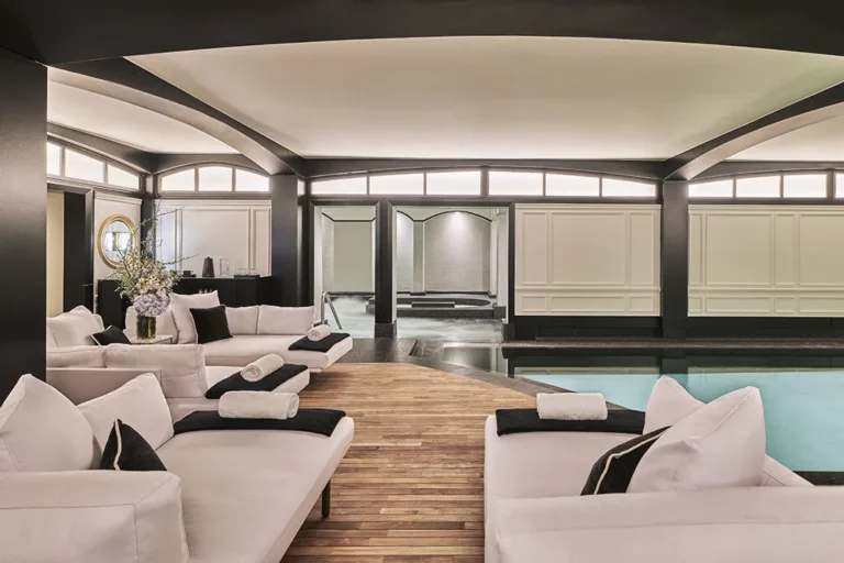 Hôtel Barrière Fouquet's Paris