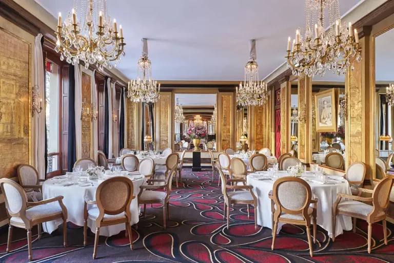Hôtel Barrière Fouquet's Paris
